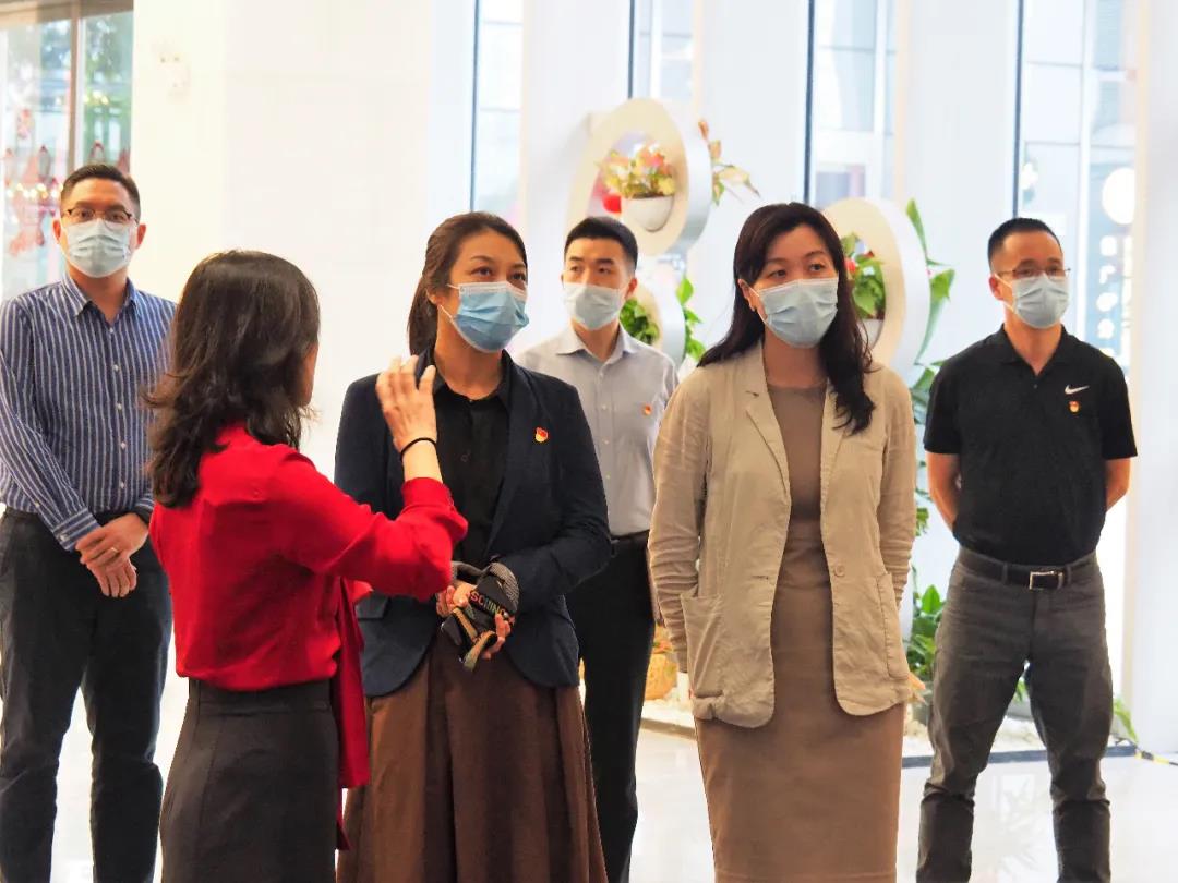 省税务局第三分局走进球王会下属省广集团开展税企学习交流活动