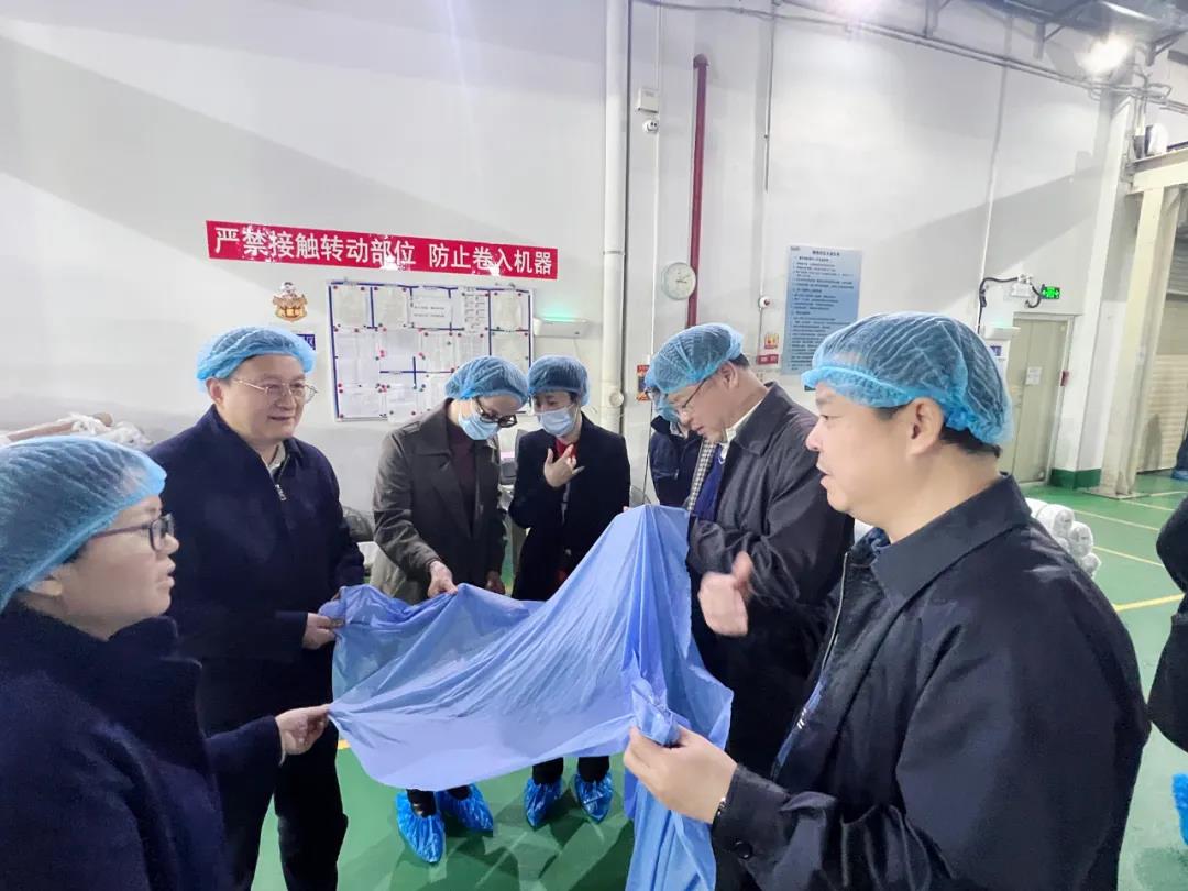 省国资委党委副书记、主任李成带队到球王会所属佛塑科技调研“专精特新”工作