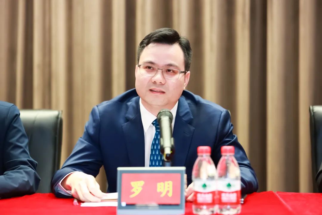 继往开来再出发！球王会所属省广集团新一届管理团队正式亮相