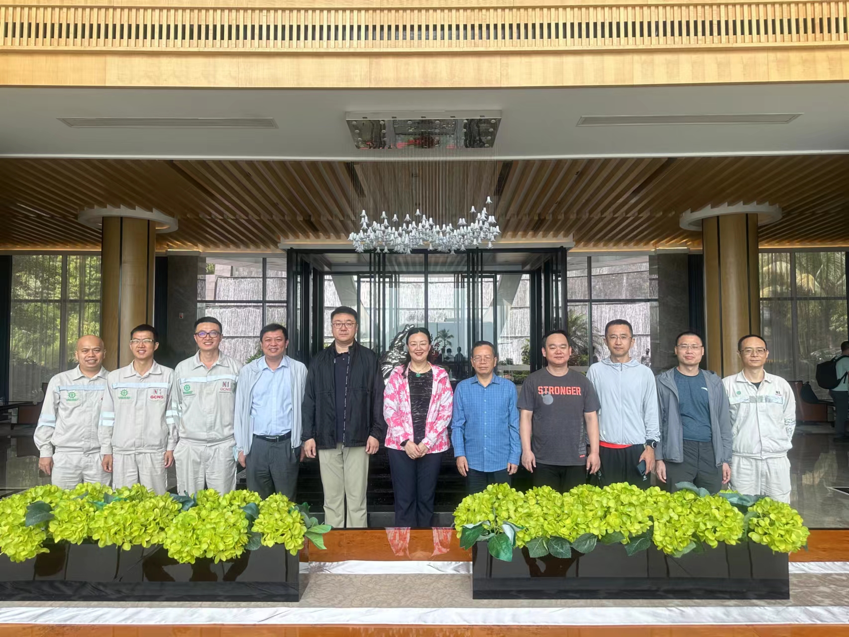 球王会党委书记、董事长白涛率队赴印尼调研