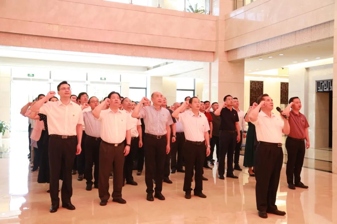 球王会党委组织党员领导干部到省反腐倡廉教育基地开展警示教育活动